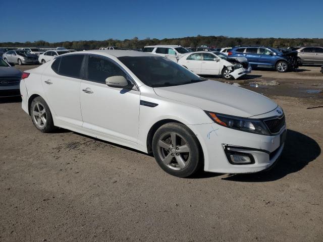 Photo 4 from auction – 2015 KIA OPTIMA LX with VIN KNAGM4A76F5659389