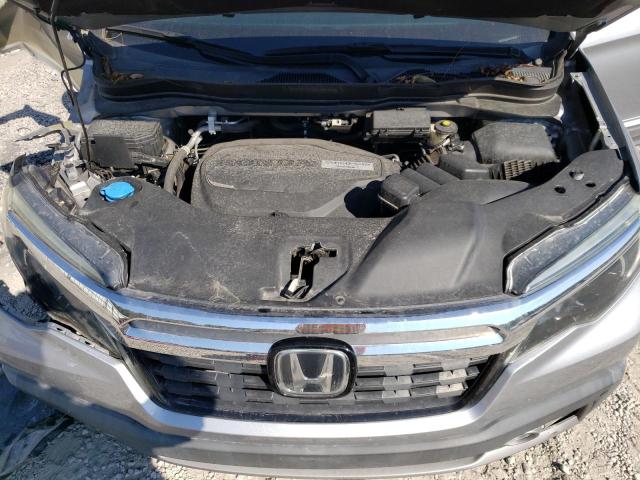 Photo 11 from auction – 2019 HONDA RIDGELINE with VIN 5FPYK3F76KB016203