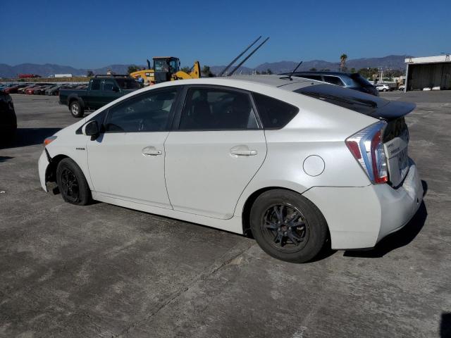 Photo 2 from auction – 2014 TOYOTA PRIUS with VIN JTDKN3DU5E1735941
