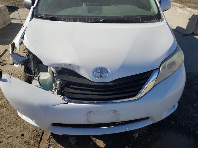 Photo 12 from auction – 2013 TOYOTA SIENNA LE with VIN 5TDKK3DC4DS395649
