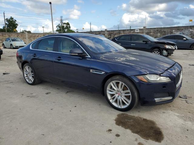 Photo 4 from auction – 2016 JAGUAR XF PRESTIG with VIN SAJBE4BV4GCY13880