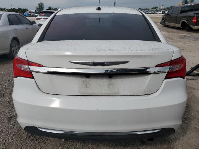 Photo 6 from auction – 2013 CHRYSLER 200 TOURIN with VIN 1C3CCBBB5DN714394