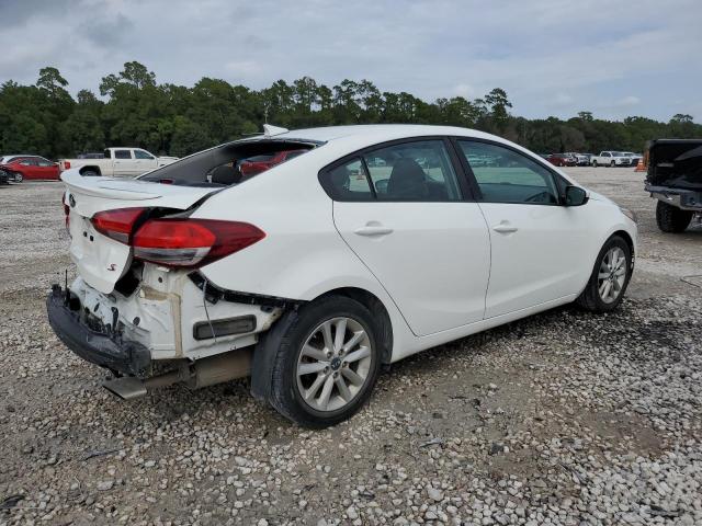 Photo 3 from auction – 2017 KIA FORTE LX with VIN 3KPFL4A75HE102983