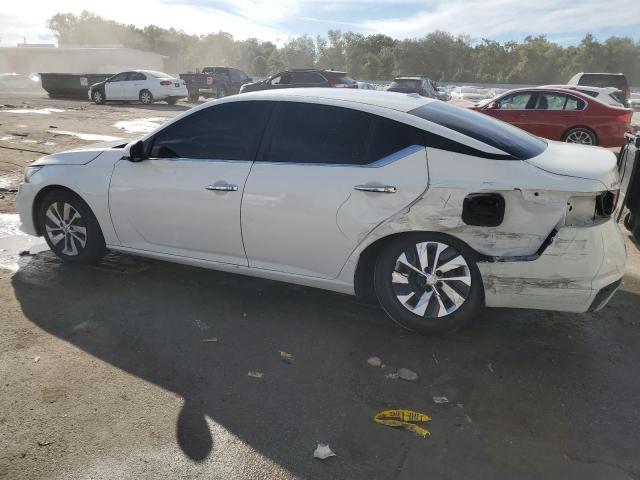 Photo 2 from auction – 2020 NISSAN ALTIMA S with VIN 1N4BL4BV9LC214655