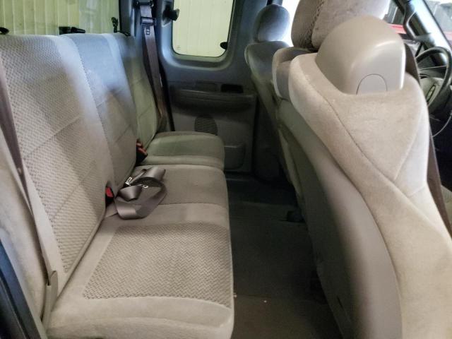 Photo 10 from auction – 2002 FORD F150 with VIN 1FTRX18L12NA56607