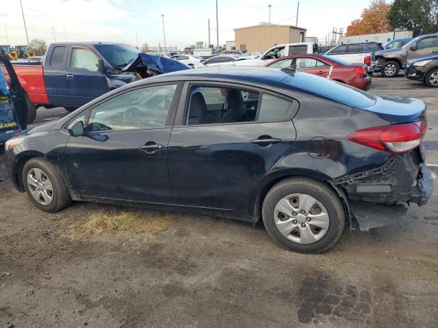 Photo 2 from auction – 2017 KIA FORTE LX with VIN 3KPFL4A76HE104189