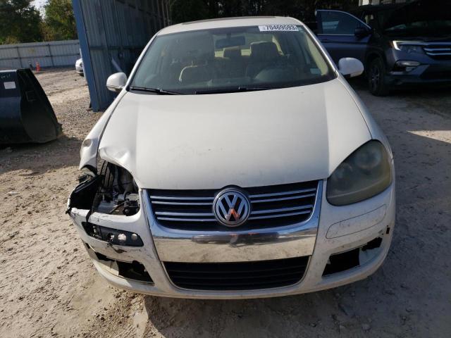 Photo 5 from auction – 2007 VOLKSWAGEN JETTA WOLF with VIN 3VWEF71K07M185734