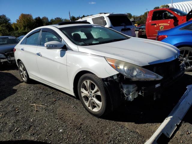 Photo 4 from auction – 2011 HYUNDAI SONATA SE with VIN 5NPEC4AC0BH285382