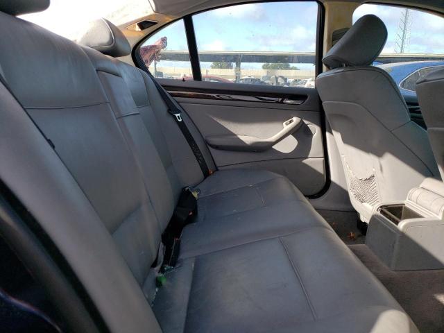 Photo 10 from auction – 2002 BMW 325 I with VIN WBAEV33492PD55458