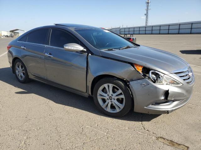 Photo 4 from auction – 2013 HYUNDAI SONATA SE with VIN 5NPEC4AC9DH663878
