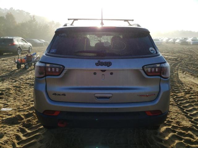 Photo 6 from auction – 2019 JEEP COMPASS TR with VIN 3C4NJDDB8KT624463