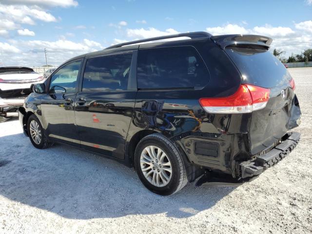 Photo 2 from auction – 2012 TOYOTA SIENNA XLE with VIN 5TDYK3DC7CS191856