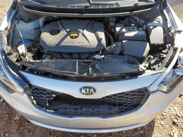Photo 11 from auction – 2016 KIA FORTE LX with VIN KNAFK4A60G5585798