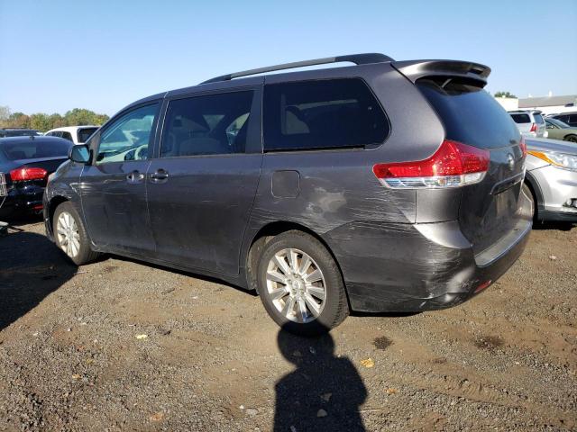 Photo 2 from auction – 2012 TOYOTA SIENNA LE with VIN 5TDJK3DCXCS033626