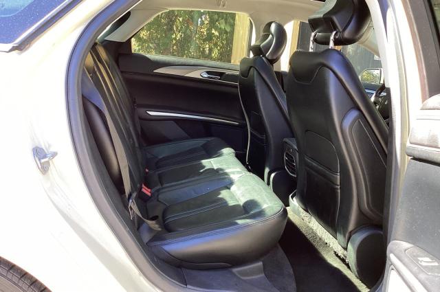 Photo 6 from auction – 2015 LINCOLN MKZ with VIN 3LN6L2JK9FR616667