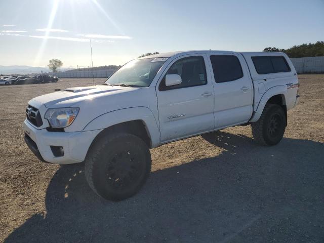 TOYOTA TACOMA DOU 2015 with VIN 3TMLU4EN4FM186063 - Photo from auction