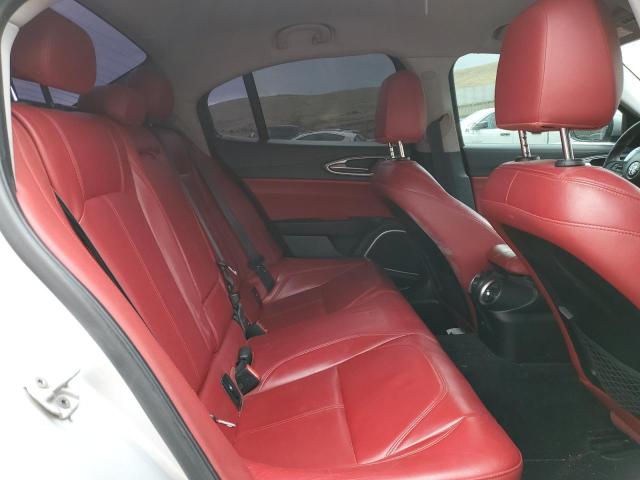 Photo 10 from auction – 2017 ALFA ROMEO GIULIA with VIN ZARFAEBN3H7550878