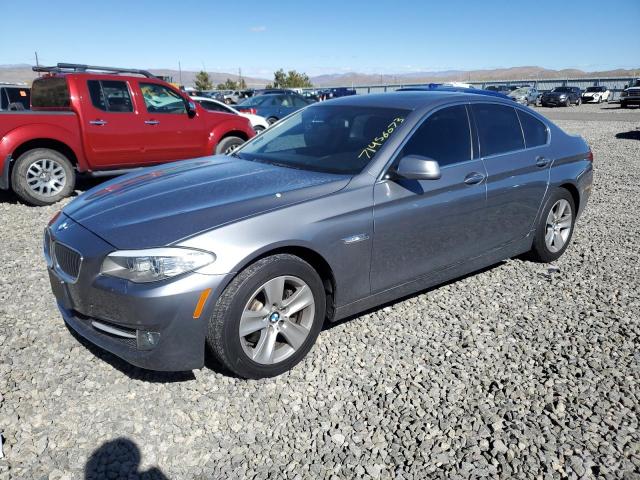 BMW 528 XI 2013 with VIN WBAXH5C51DDW16944 - Photo from auction