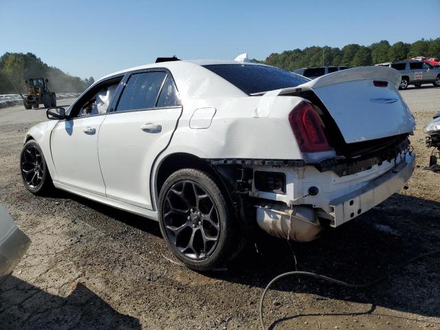 Photo 2 from auction – 2019 CHRYSLER 300 S with VIN 2C3CCABG7KH690675