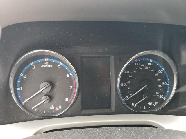 Photo 9 from auction – 2017 TOYOTA RAV4 LIMIT with VIN 2T3DFREVXHW599487