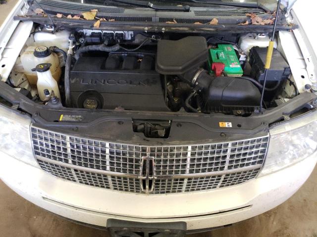 Photo 11 from auction – 2008 LINCOLN MKX with VIN 2LMDU88C78BJ35604