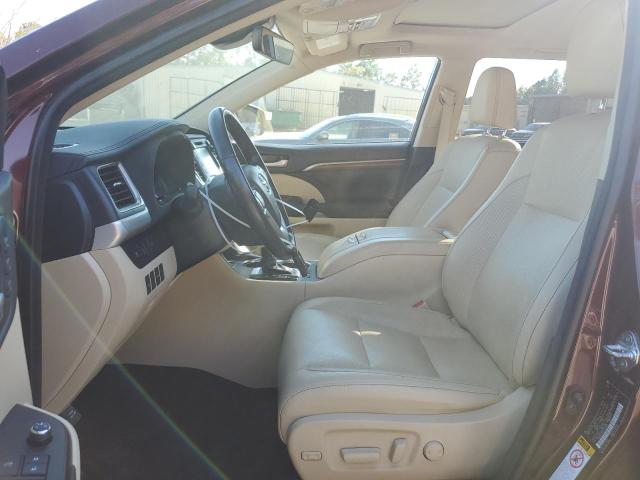 Photo 7 from auction – 2018 TOYOTA HIGHLANDER with VIN 5TDDZRFH7JS874630