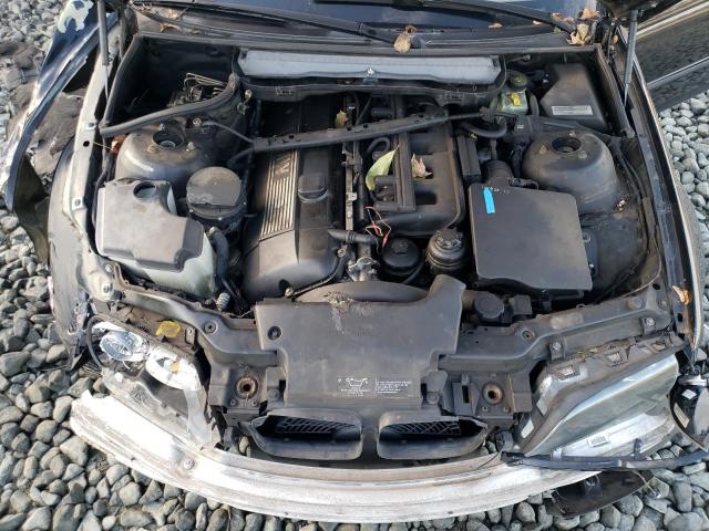 Photo 11 from auction – 2005 BMW 325 with VIN WBAEP33415PF04833