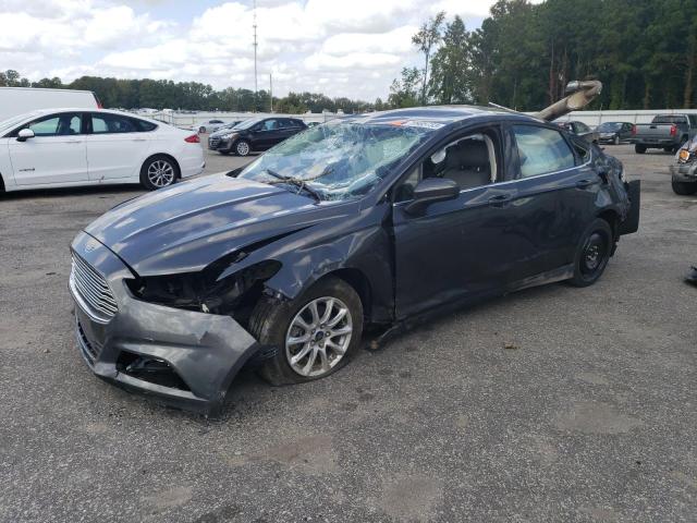 FORD FUSION S 2015 with VIN 3FA6P0G79FR141561 - Photo from auction