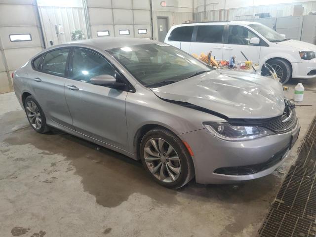 Photo 4 from auction – 2015 CHRYSLER 200 S with VIN 1C3CCCBG3FN557243