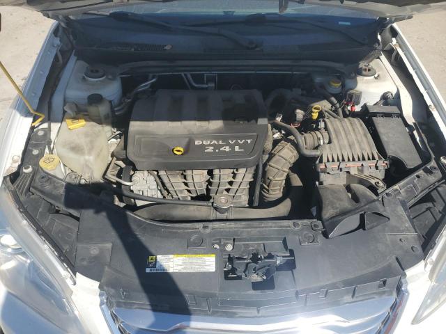 Photo 11 from auction – 2012 CHRYSLER 200 LX with VIN 1C3CCBAB3CN321011