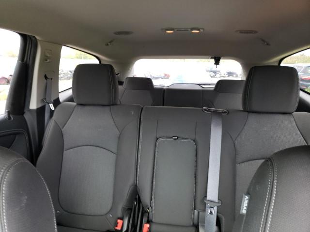 Photo 10 from auction – 2015 CHEVROLET TRAVERSE L with VIN 1GNKRGKD2FJ152962