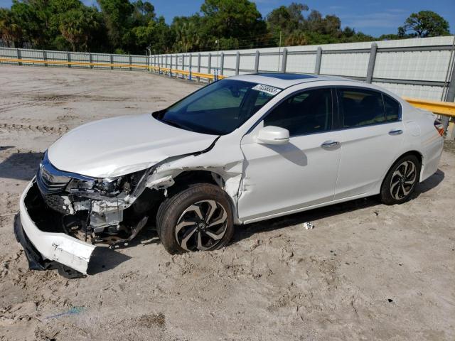 HONDA ACCORD 2016 with VIN 1HGCR2F79GA119562 - Photo from auction