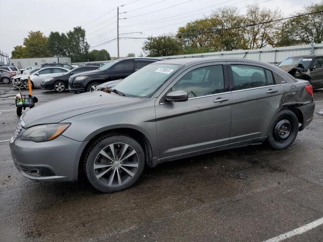 CHRYSLER 200 TOURIN 2013 с VIN 1C3CCBBB2DN605441 - Фото с аукциона