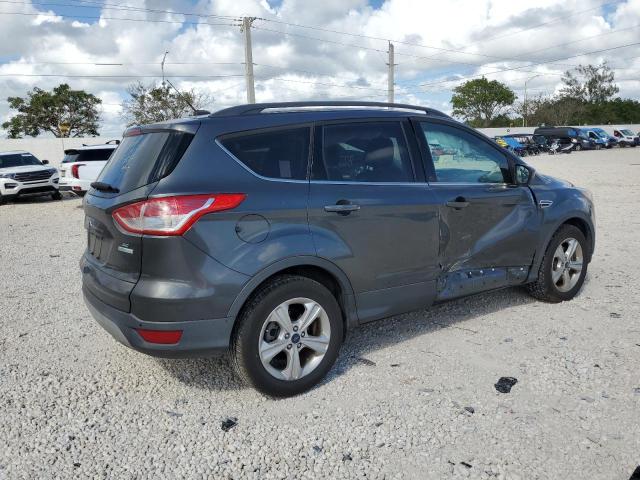 Photo 3 from auction – 2016 FORD ESCAPE SE with VIN 1FMCU0G99GUB67204