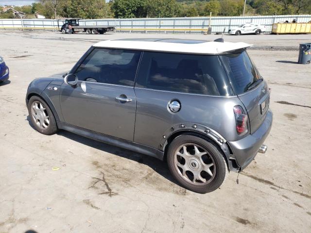 Photo 2 from auction – 2005 MINI COOPER S with VIN WMWRE33505TL10749