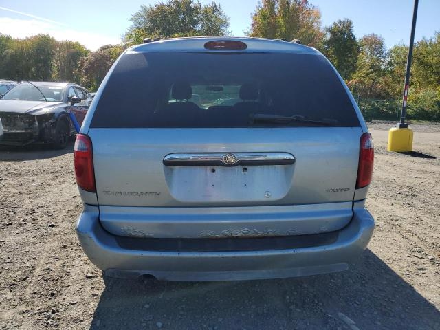 Photo 6 from auction – 2005 CHRYSLER TOWN & COU with VIN 2C4GP54L35R259168