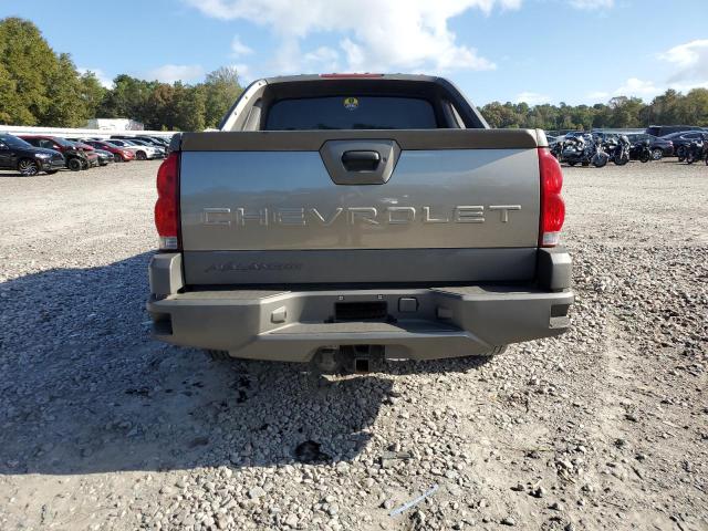 Photo 6 from auction – 2002 CHEVROLET AVALANCHE with VIN 3GNEK13TX2G149730