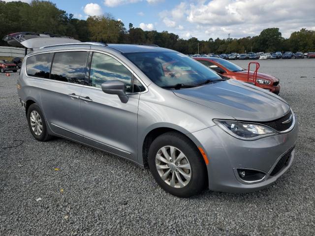 Photo 4 from auction – 2019 CHRYSLER PACIFICA T with VIN 2C4RC1BG1KR548127
