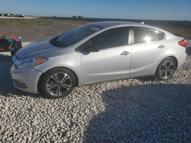 KIA FORTE EX 2015 مع رقم تعريف المركبة KNAFX4A89F5361804 - صورة من المزاد