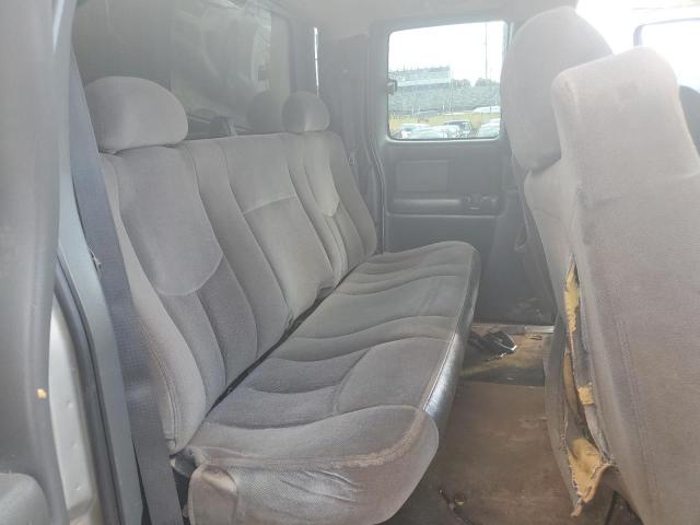 Photo 10 from auction – 2004 GMC OTHER with VIN 2GTEC19T541302958