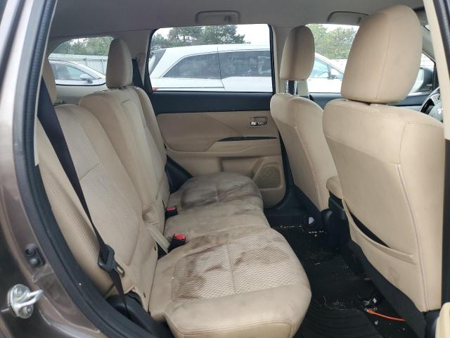 Photo 11 from auction – 2017 MITSUBISHI OUTLANDER with VIN JA4AD3A31HZ000545