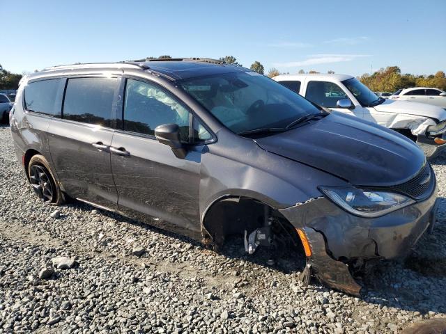 Photo 4 from auction – 2019 CHRYSLER PACIFICA L with VIN 2C4RC1GG6KR721021