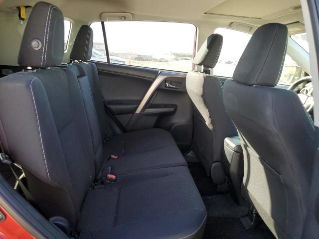 Photo 11 from auction – 2017 TOYOTA RAV4 XLE with VIN JTMRFREV5HJ135382