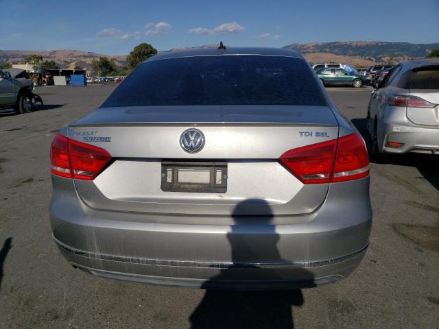 Photo 6 from auction – 2012 VOLKSWAGEN PASSAT SEL with VIN 1VWCN7A35CC108338