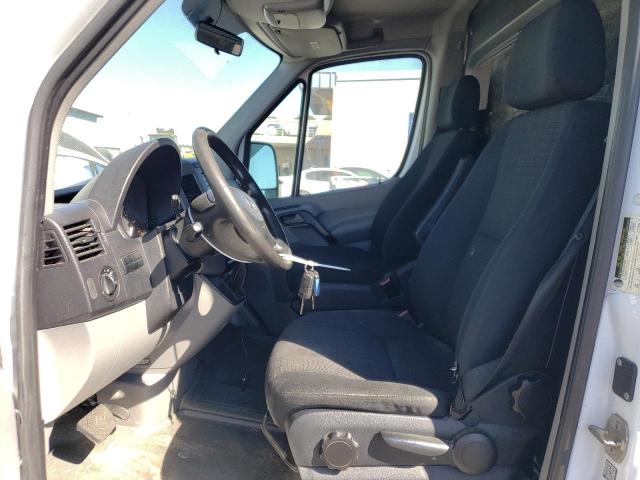 Photo 7 from auction – 2016 MERCEDES-BENZ SPRINTER 2 with VIN WD3PE7DD9GP186302