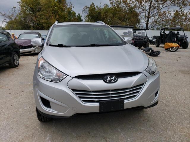 Photo 5 from auction – 2012 HYUNDAI TUCSON GLS with VIN KM8JUCAC8CU542670