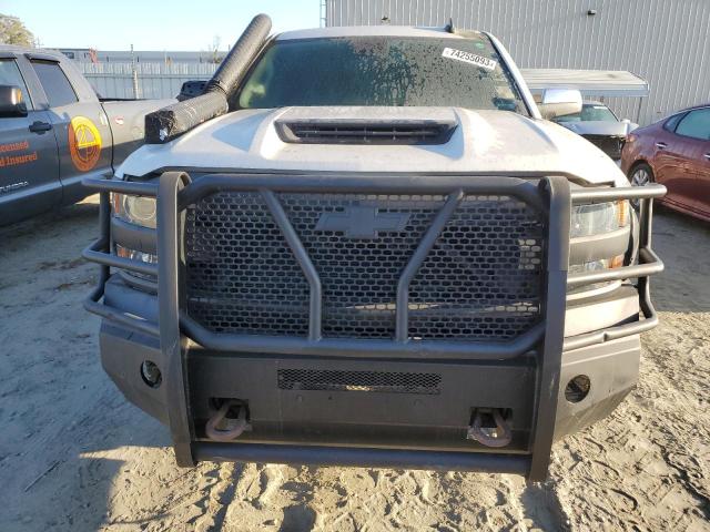 Photo 5 from auction – 2018 CHEVROLET SILVERADO with VIN 1GC1KWEY9JF185132
