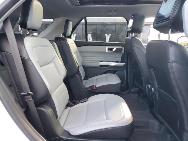 Photo 10 from auction – 2021 FORD EXPLORER X with VIN 1FMSK8DH2MGA09874