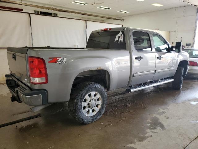 Photo 3 from auction – 2012 GMC SIERRA K25 with VIN 1GT120CG9CF143750