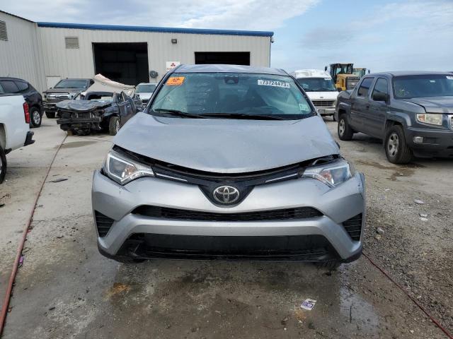 Photo 5 from auction – 2018 TOYOTA RAV4 LE with VIN 2T3ZFREV4JW436944